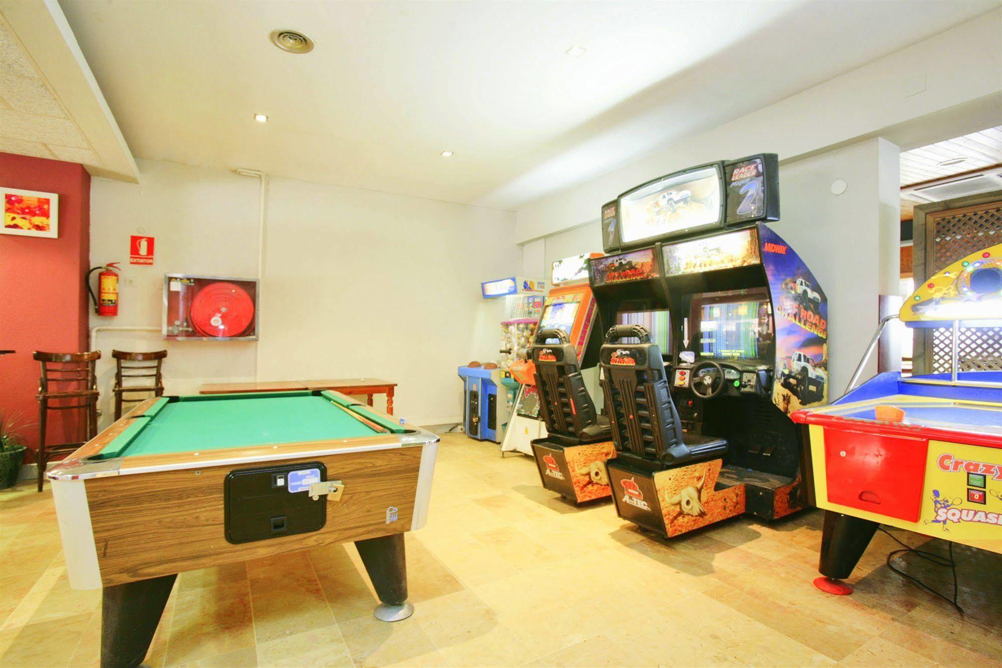 Vendrell Apartment Salou Ngoại thất bức ảnh